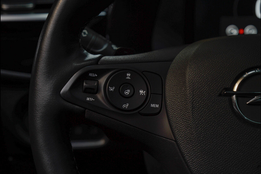 Opel Corsa 1.2 T Aut. Panodak Leer Navi Camera Stuurverwarm. Stoelverwarming Climate C. PDC Parkeerassistent Cruise C. Zwarte binnenhemel LM velgen BTW auto