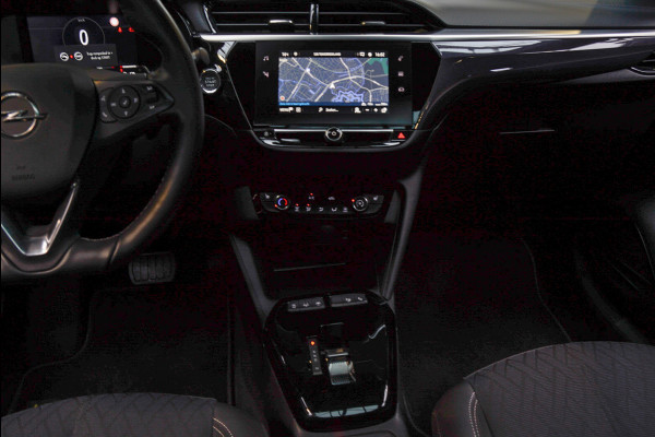 Opel Corsa 1.2 T Aut. Panodak Leer Navi Camera Stuurverwarm. Stoelverwarming Climate C. PDC Parkeerassistent Cruise C. Zwarte binnenhemel LM velgen BTW auto