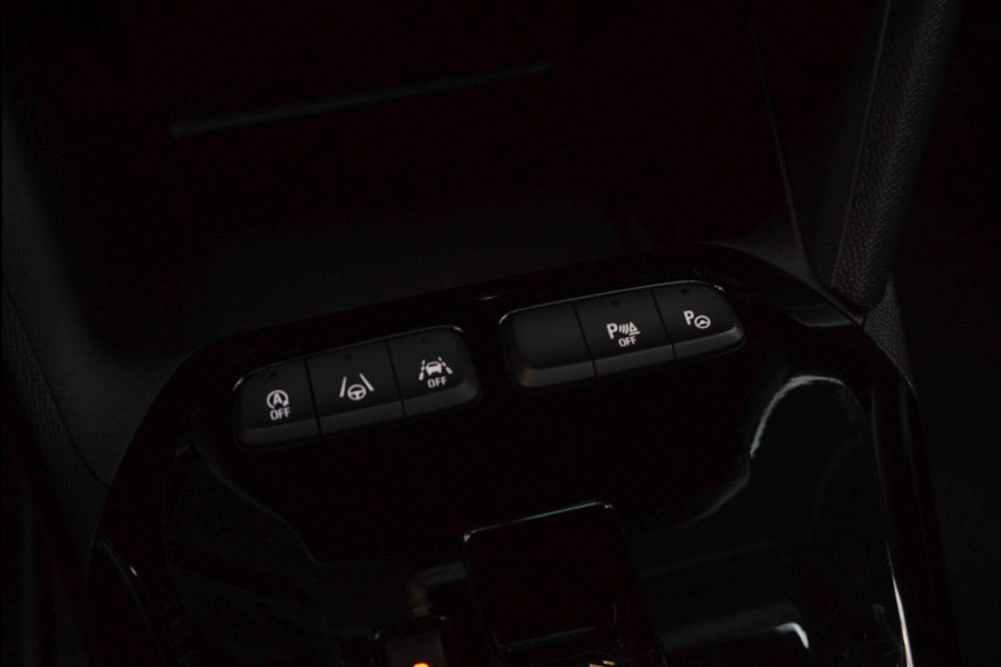 Opel Corsa 1.2 T Aut. Panodak Leer Navi Camera Stuurverwarm. Stoelverwarming Climate C. PDC Parkeerassistent Cruise C. Zwarte binnenhemel LM velgen BTW auto