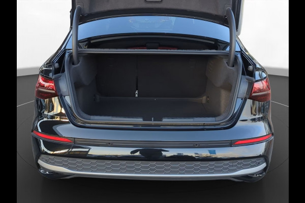 Audi A3 Limousine 35 TFSI Advanced ** LED, NAVI+, VIRTUAL, VERW. SPORTST, 3-ZONE AIRCO, 18-inch LMV ** 1e EIG - Ex AUDI-AG ** ** INFORMEER OOK NAAR ONZE AANTREKKELIJKE FINANCIAL-LEASE TARIEVEN **