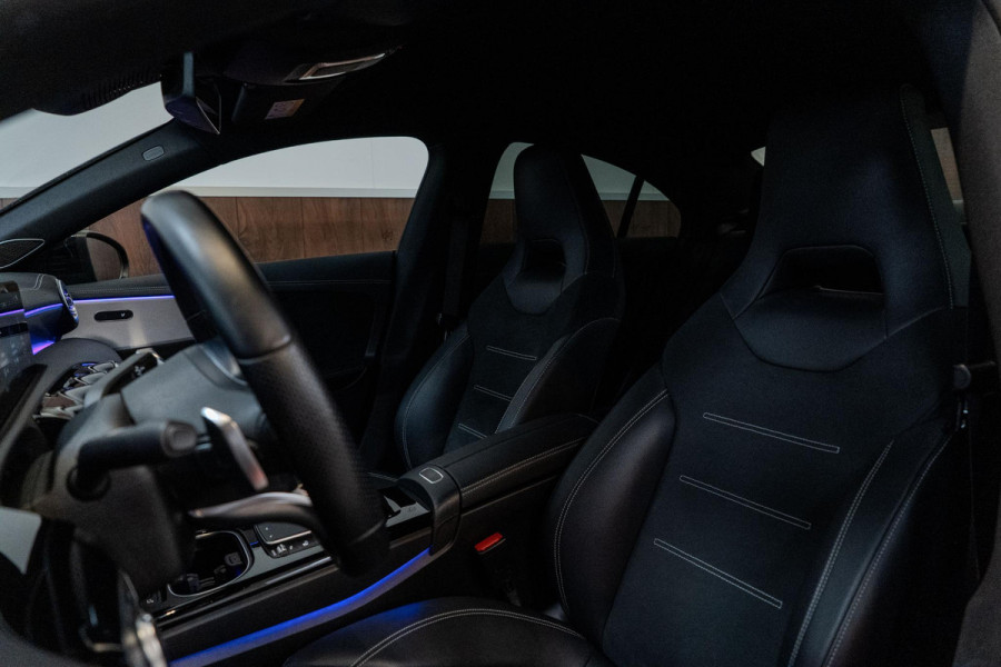 Mercedes-Benz CLA-Klasse 250e AMG Line Night Pakket|Cruise Control|Dealer Onderhouden