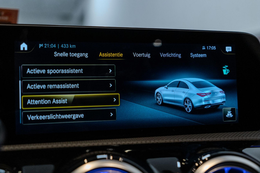 Mercedes-Benz CLA-Klasse 250e AMG Line Night Pakket|Cruise Control|Dealer Onderhouden