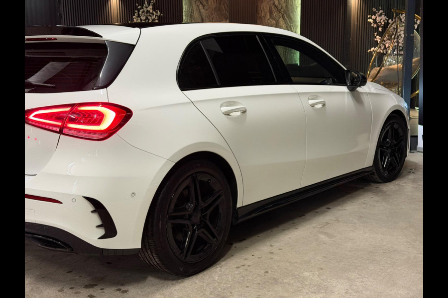 Mercedes-Benz A-Klasse 200 Night edition AMG Pakket