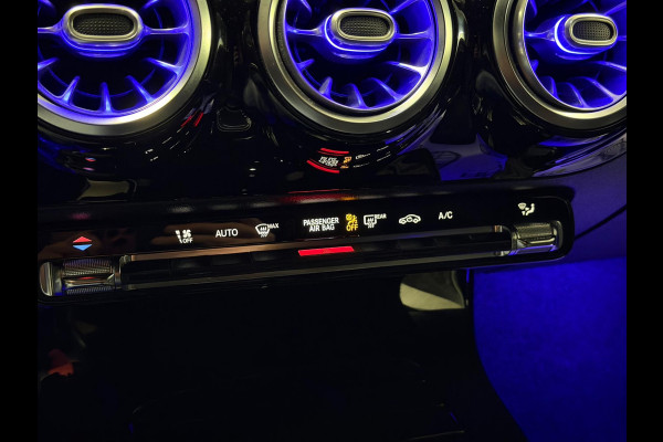 Mercedes-Benz A-Klasse 200 Night edition AMG Pakket