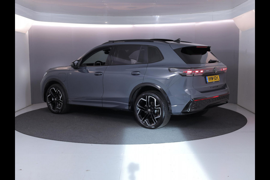 Volkswagen Tiguan 1.5 eHybrid R-Line Edition 204pk| Pano-dak| Camera| 20'LM-velgen