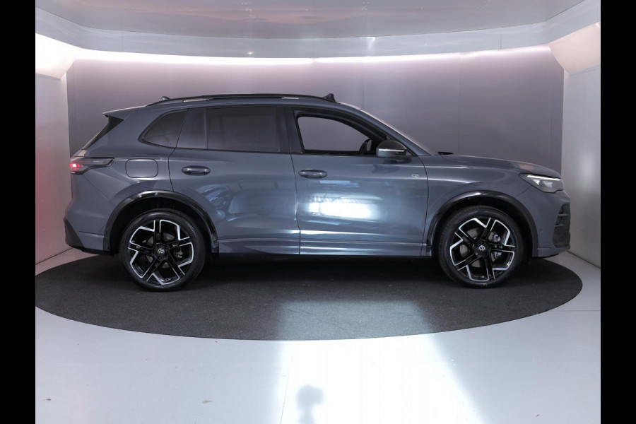 Volkswagen Tiguan 1.5 eHybrid R-Line Edition 204pk| Pano-dak| Camera| 20'LM-velgen
