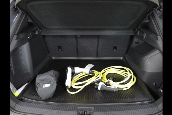 Volkswagen Tiguan 1.5 eHybrid R-Line Edition 204pk| Pano-dak| Camera| 20'LM-velgen