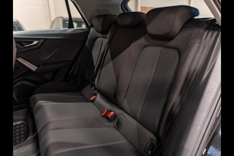 Audi Q2 35 TFSI 150PK S-Tronic, Facelift, Apple Carplay, Cruise, Clima, Multistuur, PDC, Android, Bluetooth/Tel, Voll Onderhouden