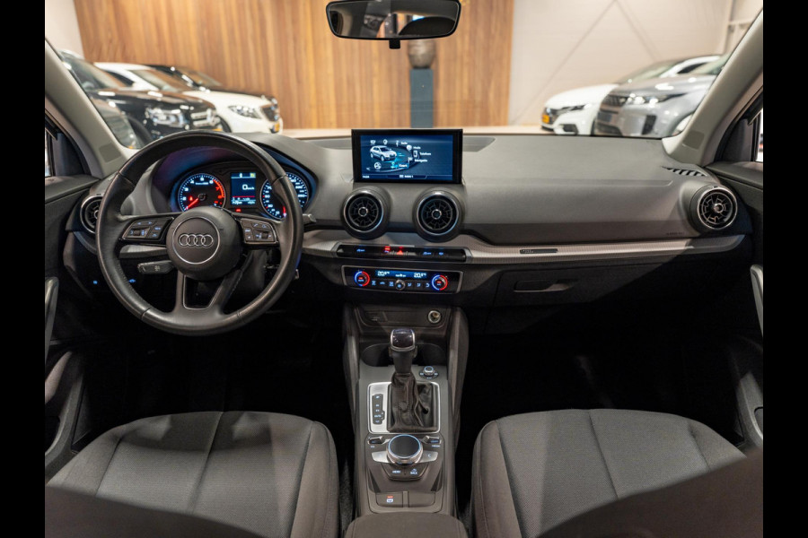 Audi Q2 35 TFSI 150PK S-Tronic, Facelift, Apple Carplay, Cruise, Clima, Multistuur, PDC, Android, Bluetooth/Tel, Voll Onderhouden