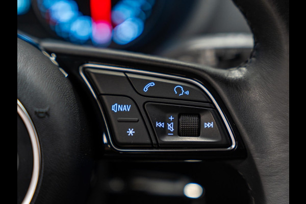 Audi Q2 35 TFSI 150PK S-Tronic, Facelift, Apple Carplay, Cruise, Clima, Multistuur, PDC, Android, Bluetooth/Tel, Voll Onderhouden