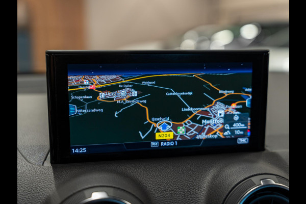 Audi Q2 35 TFSI 150PK S-Tronic, Facelift, Apple Carplay, Cruise, Clima, Multistuur, PDC, Android, Bluetooth/Tel, Voll Onderhouden