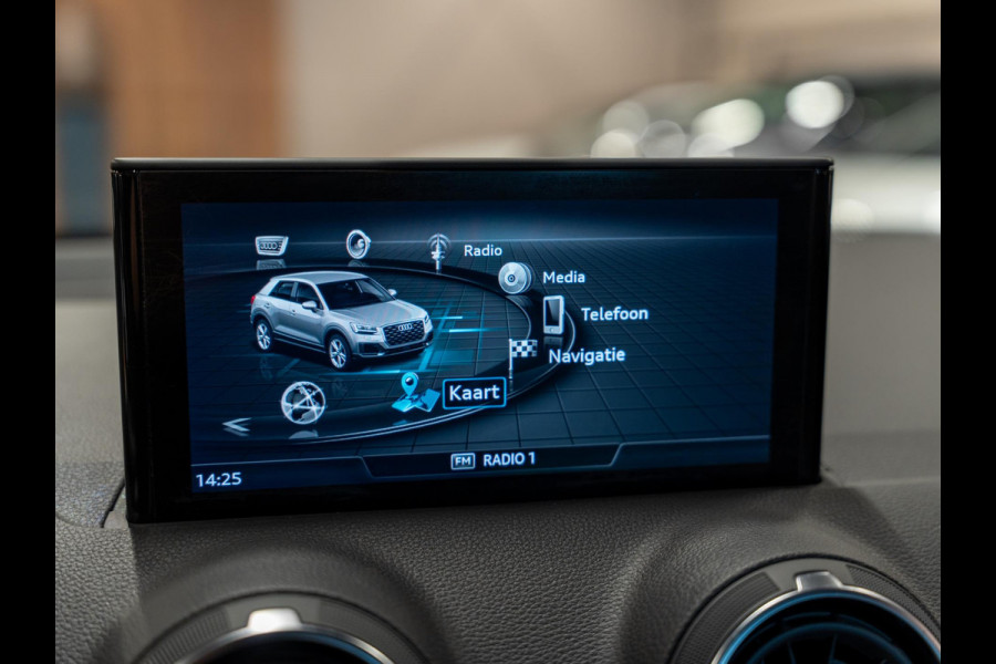 Audi Q2 35 TFSI 150PK S-Tronic, Facelift, Apple Carplay, Cruise, Clima, Multistuur, PDC, Android, Bluetooth/Tel, Voll Onderhouden
