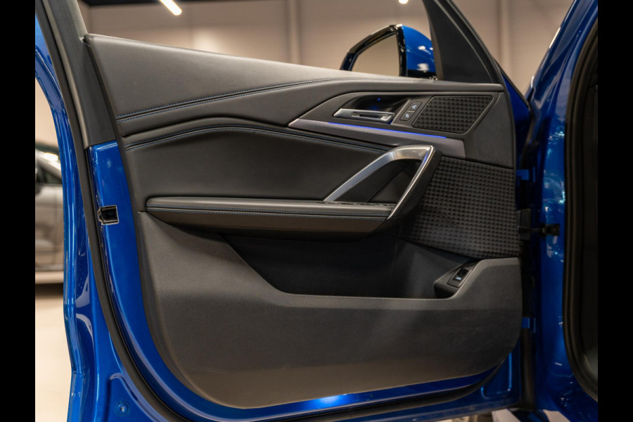 BMW X1 SDrive18i M-Pakket, Facelift, Wide Screen, Apple Carplay, Android Auto, Voll Led, Ambiënte Light, Camera, Cruise, Clima