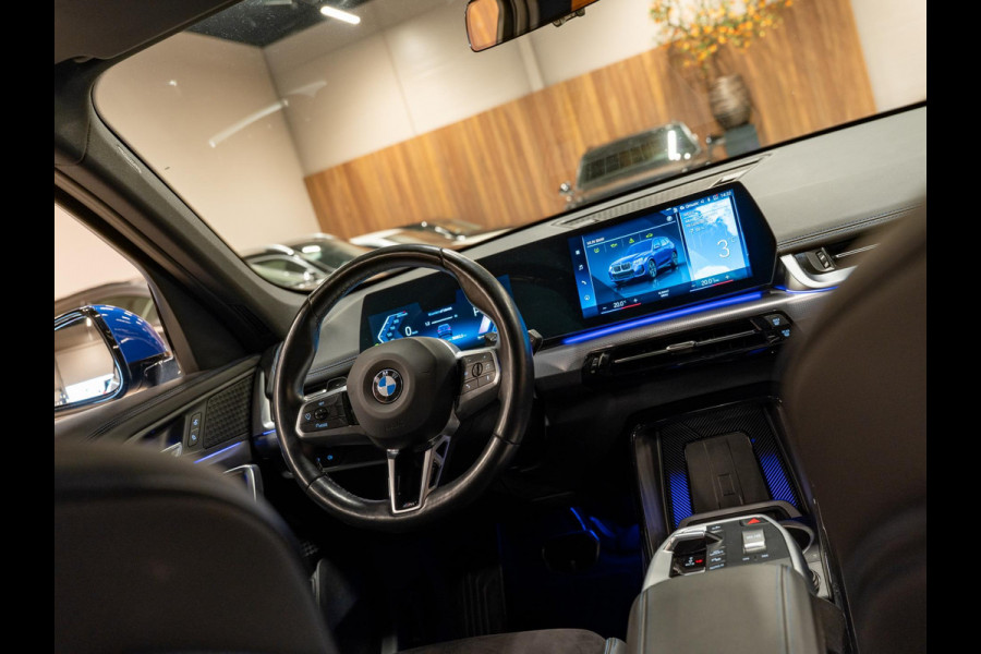 BMW X1 SDrive18i M-Pakket, Facelift, Wide Screen, Apple Carplay, Android Auto, Voll Led, Ambiënte Light, Camera, Cruise, Clima