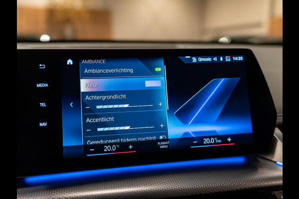 BMW X1 SDrive18i M-Pakket, Facelift, Wide Screen, Apple Carplay, Android Auto, Voll Led, Ambiënte Light, Camera, Cruise, Clima