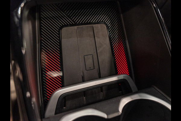 BMW X1 SDrive18i M-Pakket, Facelift, Wide Screen, Apple Carplay, Android Auto, Voll Led, Ambiënte Light, Camera, Cruise, Clima