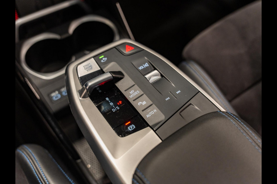 BMW X1 SDrive18i M-Pakket, Facelift, Wide Screen, Apple Carplay, Android Auto, Voll Led, Ambiënte Light, Camera, Cruise, Clima