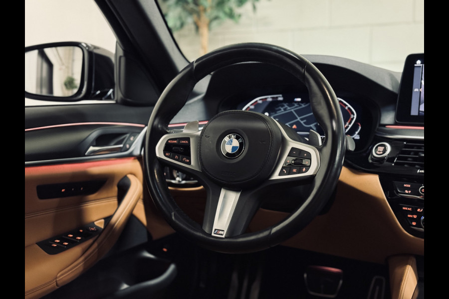 BMW 5 Serie 520i High Exe. M-Sport Plus | 20" | Schuifdak | 1e Eig.