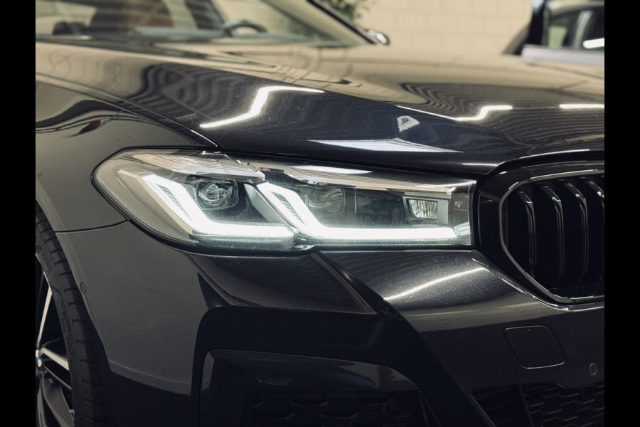 BMW 5 Serie 520i High Exe. M-Sport Plus | 20" | Schuifdak | 1e Eig.