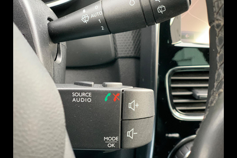 Renault Clio 1.5 dCi Ecoleader Intens LEDER CAM NAV 2018 LUXE !