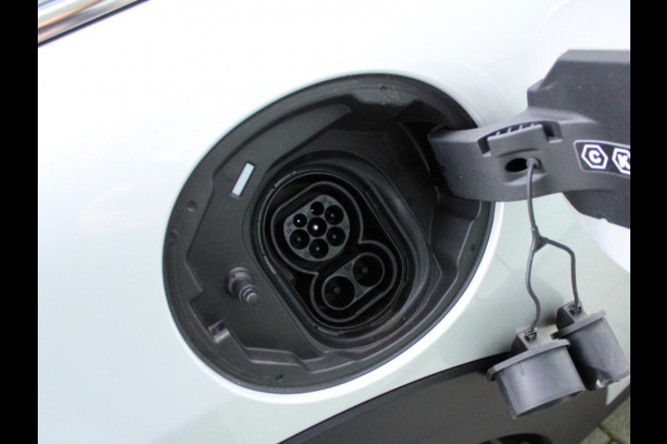 MINI Mini Electric Classic 33 kWh NL-AUTO | CAMERA | 1/2 LEDER | NAVI