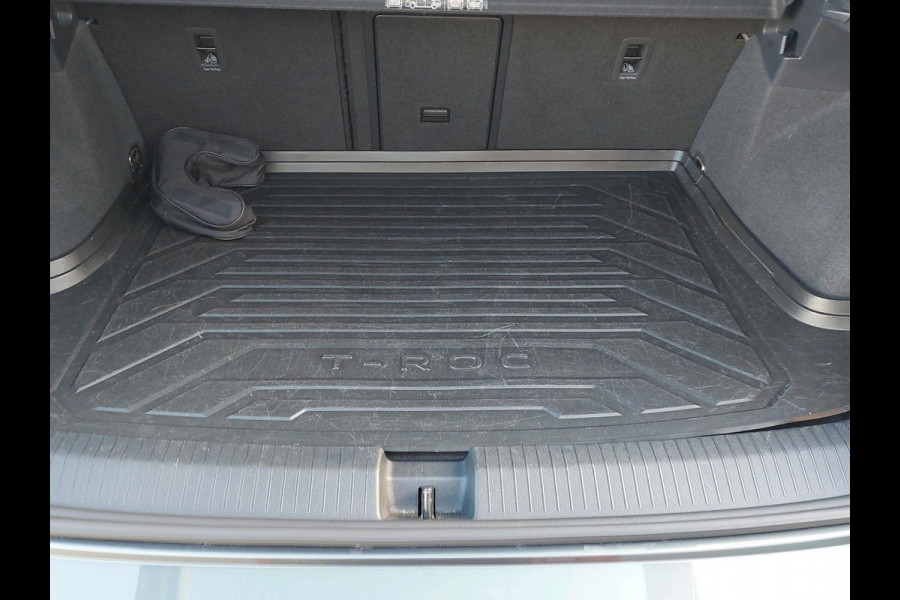 Volkswagen T-Roc 1.5 TSI Style Business