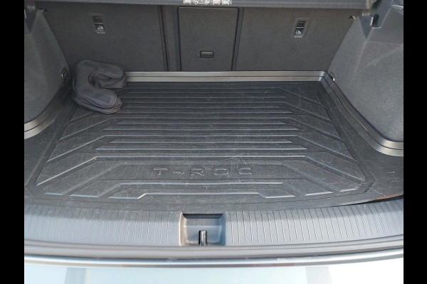 Volkswagen T-Roc 1.5 TSI Style Business