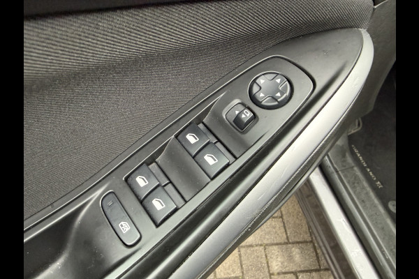 Opel Grandland X 1.2 Turbo Business Executive Automaat