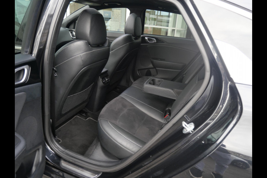Kia ProCeed 1.0 T-GDI GT-Line | Schuif/open Dak | Stoel-Stuur verw | 17''LM | Navi | Carplay |