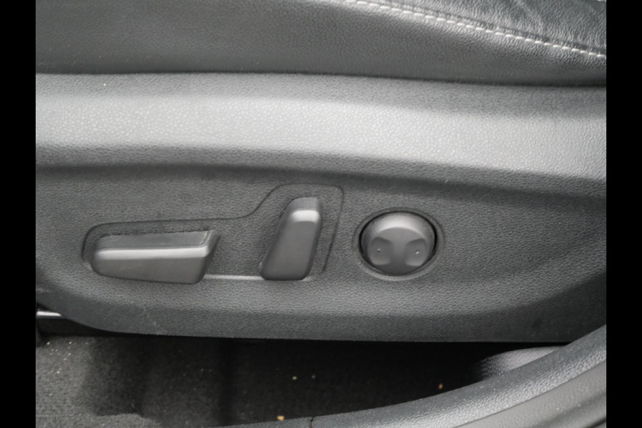 Kia Niro 1.6 GDi Hybrid ExecutiveLine | Trekhaak | Adaptief | Dode Hoek | Stoel-Stuur verw |