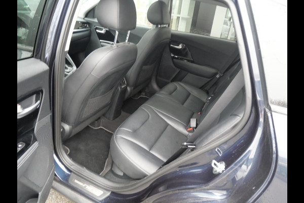 Kia Niro 1.6 GDi Hybrid ExecutiveLine | Trekhaak | Adaptief | Dode Hoek | Stoel-Stuur verw |