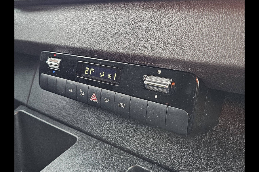 Mercedes-Benz Sprinter 316 2.2 CDI L3H2 EURO VI-D Automaat 3.5t-Trekhaak PDC Mbux Camera Airco Cruise Control 3 Zits Euro6 163 PK!