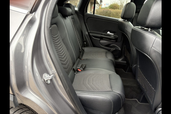 Mercedes-Benz GLA 250 e Luxury Line Panodak, LED