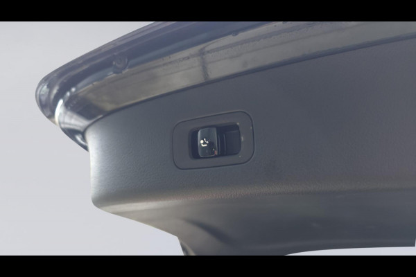 Mercedes-Benz GLC 200 4MATIC AMG Line | Panorama | Memory | Trekhaak