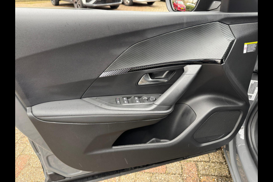 Peugeot 2008 1.2 Hybrid 136 Allure Carplay / Stoelverwarming / Clima / P-sensoren