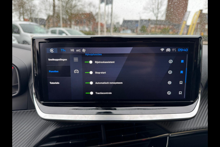Peugeot 2008 1.2 Hybrid 136 Allure Carplay / Stoelverwarming / Clima / P-sensoren