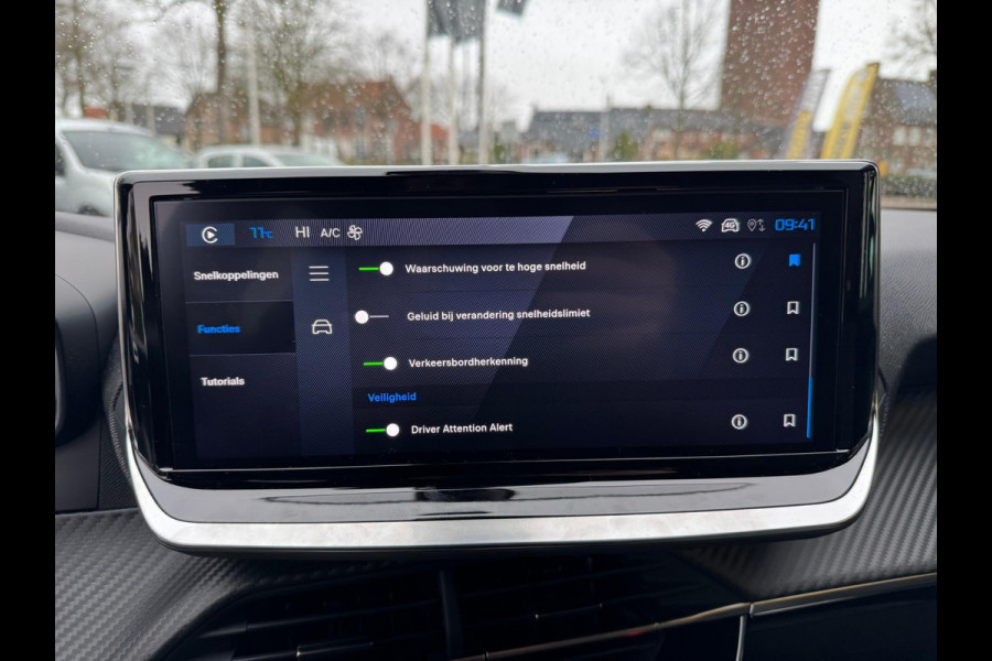 Peugeot 2008 1.2 Hybrid 136 Allure Carplay / Stoelverwarming / Clima / P-sensoren