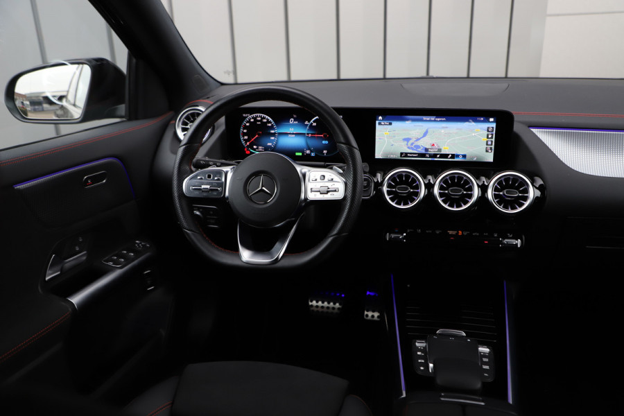 Mercedes-Benz EQA 250 AMG 67 kWh | 190PK | Led | Sfeerverlichting | Widescreen | Clima | Stoelverwarming | Elek. Kofferklep | Standkachel | 2023.