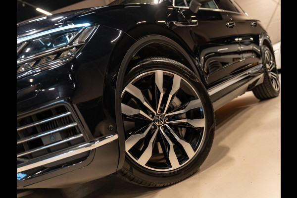 Volkswagen Touareg 3.0 TSi eHybrid 380PK 4MOTION, Pano, Softclose, Nachtzicht, 360 Cam, ACC, Leder, Massage Seats, Apple Carplay