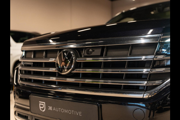 Volkswagen Touareg 3.0 TSi eHybrid 380PK 4MOTION, Pano, Softclose, Nachtzicht, 360 Cam, ACC, Leder, Massage Seats, Apple Carplay