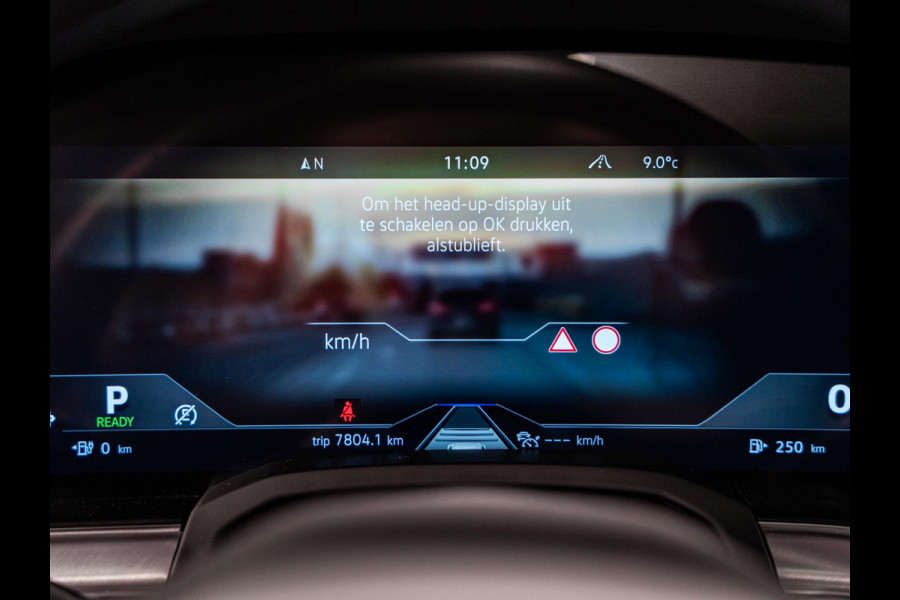 Volkswagen Touareg 3.0 TSi eHybrid 380PK 4MOTION, Pano, Softclose, Nachtzicht, 360 Cam, ACC, Leder, Massage Seats, Apple Carplay