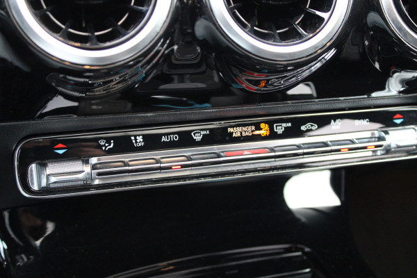 Mercedes-Benz A-Klasse 180 d Business Solution AMG | NAP! | PANO | CAMERA | CARPLAY | STOELVERWARMING | DEALER ONDH |