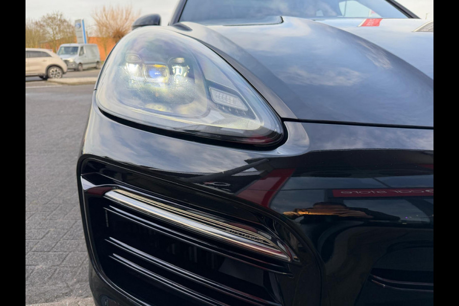 Porsche Cayenne 3.0 E-Hybrid Platinum Edition | Bose | Memory | 360 graden | Panorama
