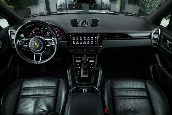 Porsche Cayenne Coupé 3.0 E-Hybrid - Sport Chrono + | Panorama | Stoelverwarming | Camera