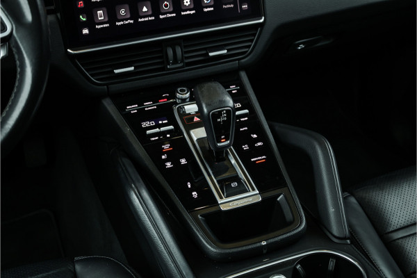 Porsche Cayenne Coupé 3.0 E-Hybrid - Sport Chrono + | Panorama | Stoelverwarming | Camera
