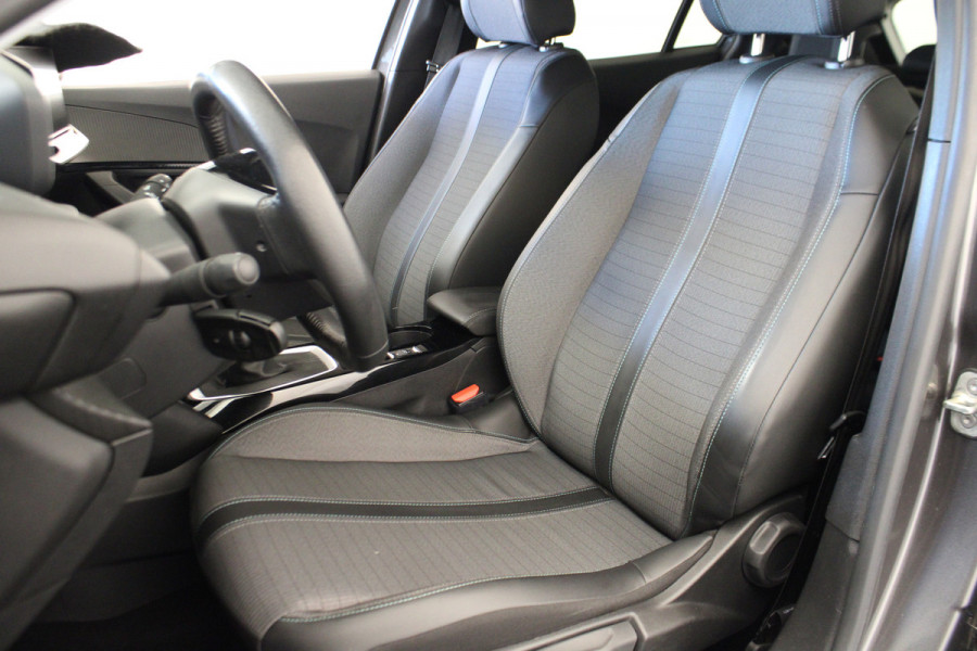 Peugeot 2008 1.2 PureTech Allure |Camera|Navi|