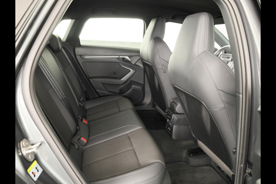 Audi A3 Sportback 40 TFSI e S edition 204pk | Adaptive cruise control | Afgevlakt stuur | Audi sound system