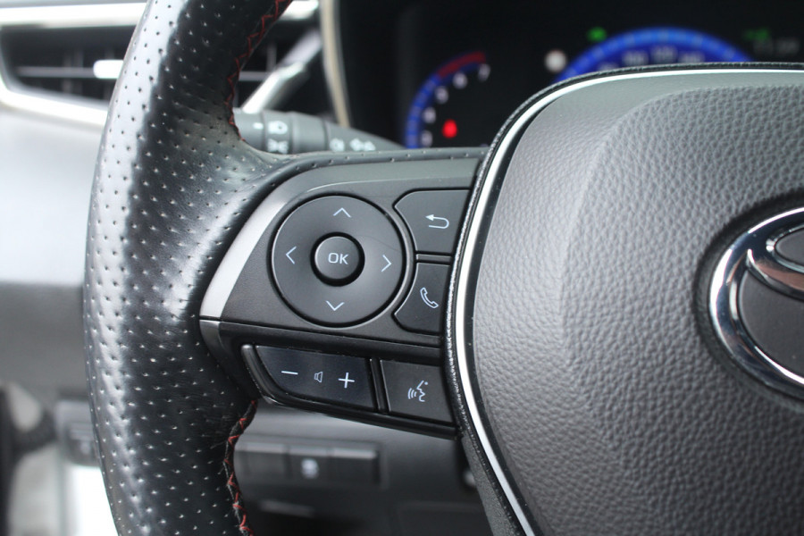 Toyota Corolla Touring Sports 1.8 Hybrid 140pk GR-Sport NL-Auto NAP 1e eigenaar Clima Cruise Carplay Camera 17"LMV