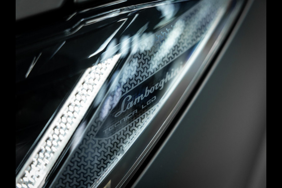 Lamborghini Urus 4.0 V8 S | Urus S | BTW | Akrapovic | Luchtvering | Geel stiksel pakket |