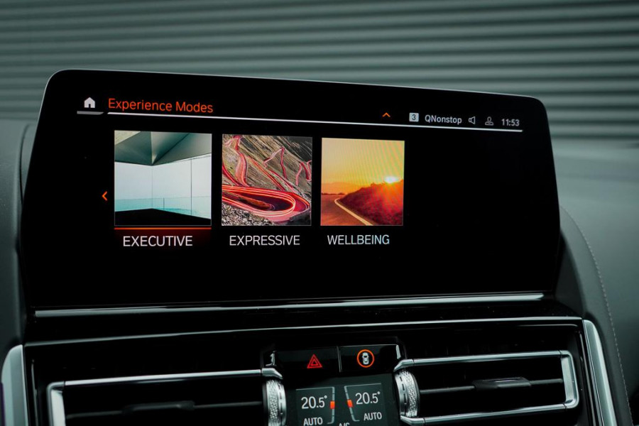 BMW 8 Serie Gran Coupé 840i xDrive High Exe Individual / B&W / Pano / Carbon / M-Stoelen / Adaptive